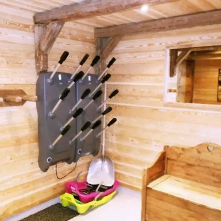 Privatif Pour 8 Personnes Aux Coches - Paradiski Chalet