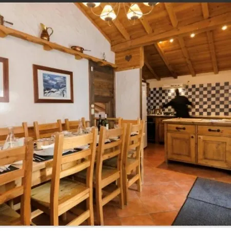 Privatif Pour 8 Personnes Aux Coches - Paradiski Chalet *